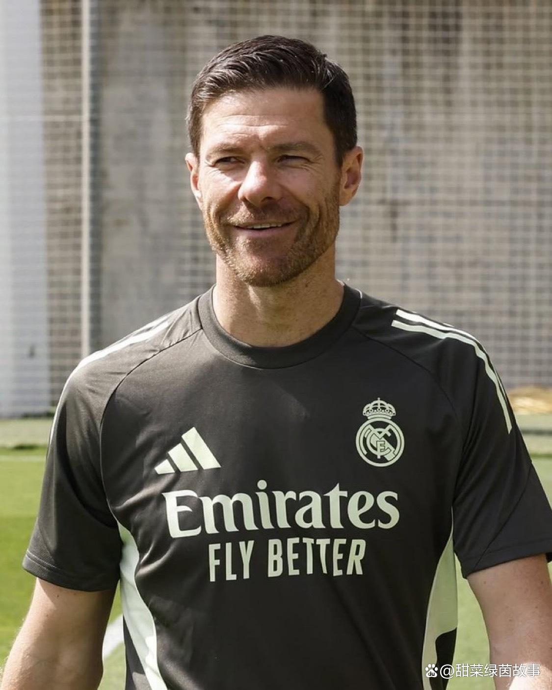  利雅得新月阵容名单最新 